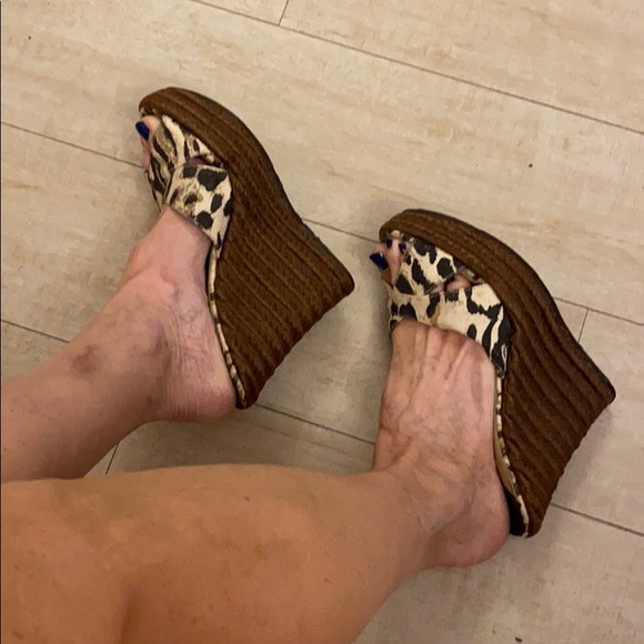 Animal print Jimmy Choo wedges size 39 - Picture 8 of 10